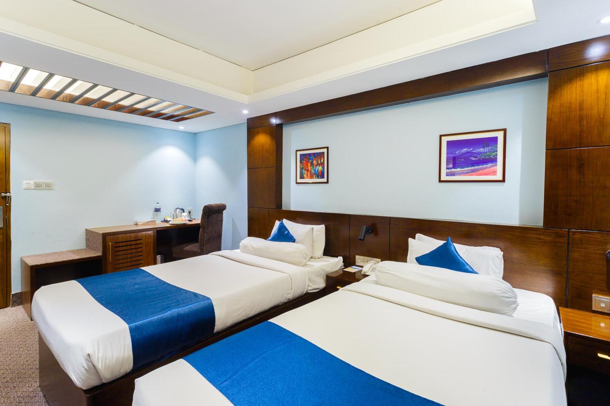 Hotel The Capital Ltd. Dhaka Extérieur photo