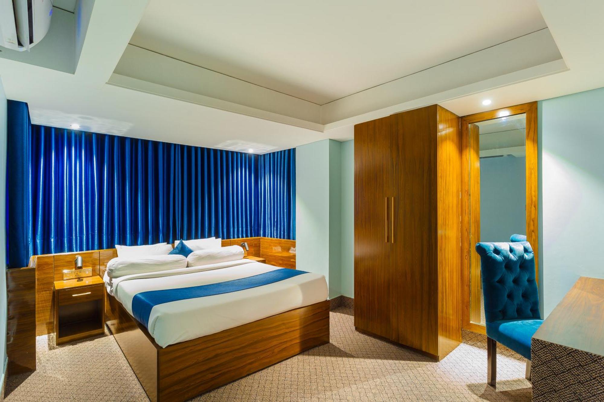 Hotel The Capital Ltd. Dhaka Extérieur photo